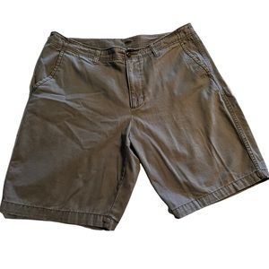 Men’s Old Navy Shorts Size 38